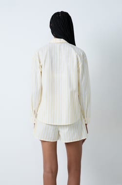 Gestreifte Pyjama-Bluse aus Baumwolle;${refinementColor}