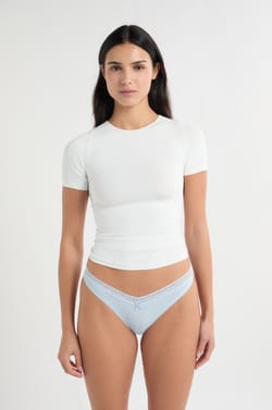 Tanga V-shape en microfibre et dentelle;${refinementColor}