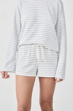 Pantalones cortos de pijama;${refinementColor}