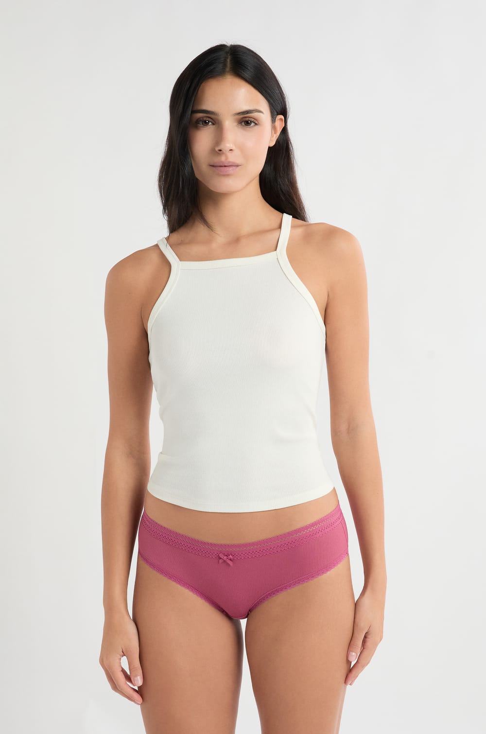 Shorty aus Mikrofaser mit Spitzendetails;${refinementColor}