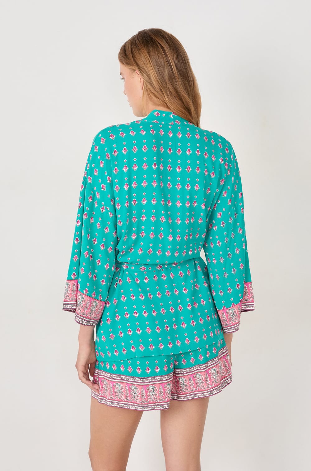 Printed Robe;${refinementColor}