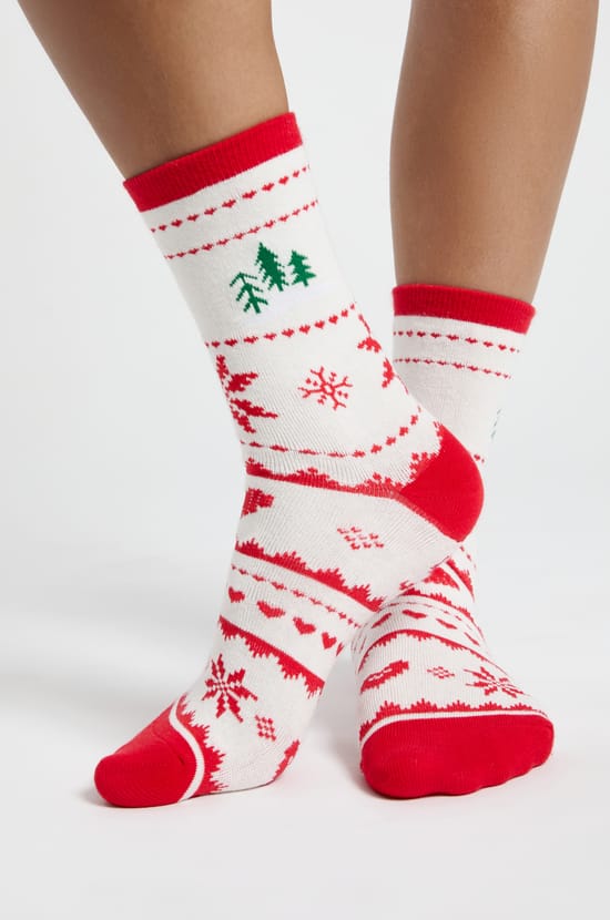 Fine Knit Patterned Socks;${refinementColor}