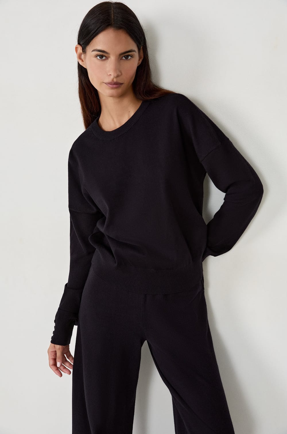 Pull col rond manches longues;${refinementColor}
