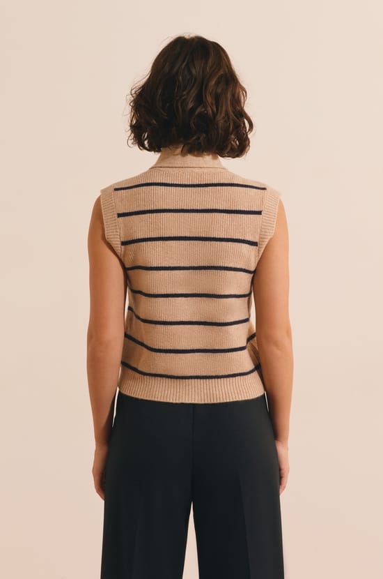 Gilet sans manches avec lien &agrave; nouer;${refinementColor}