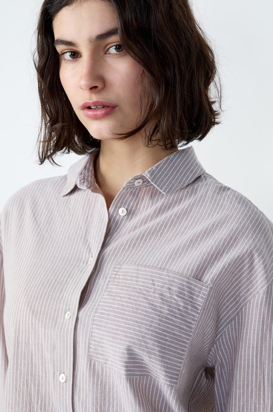 Long-sleeved cotton pyjama shirt;${refinementColor}