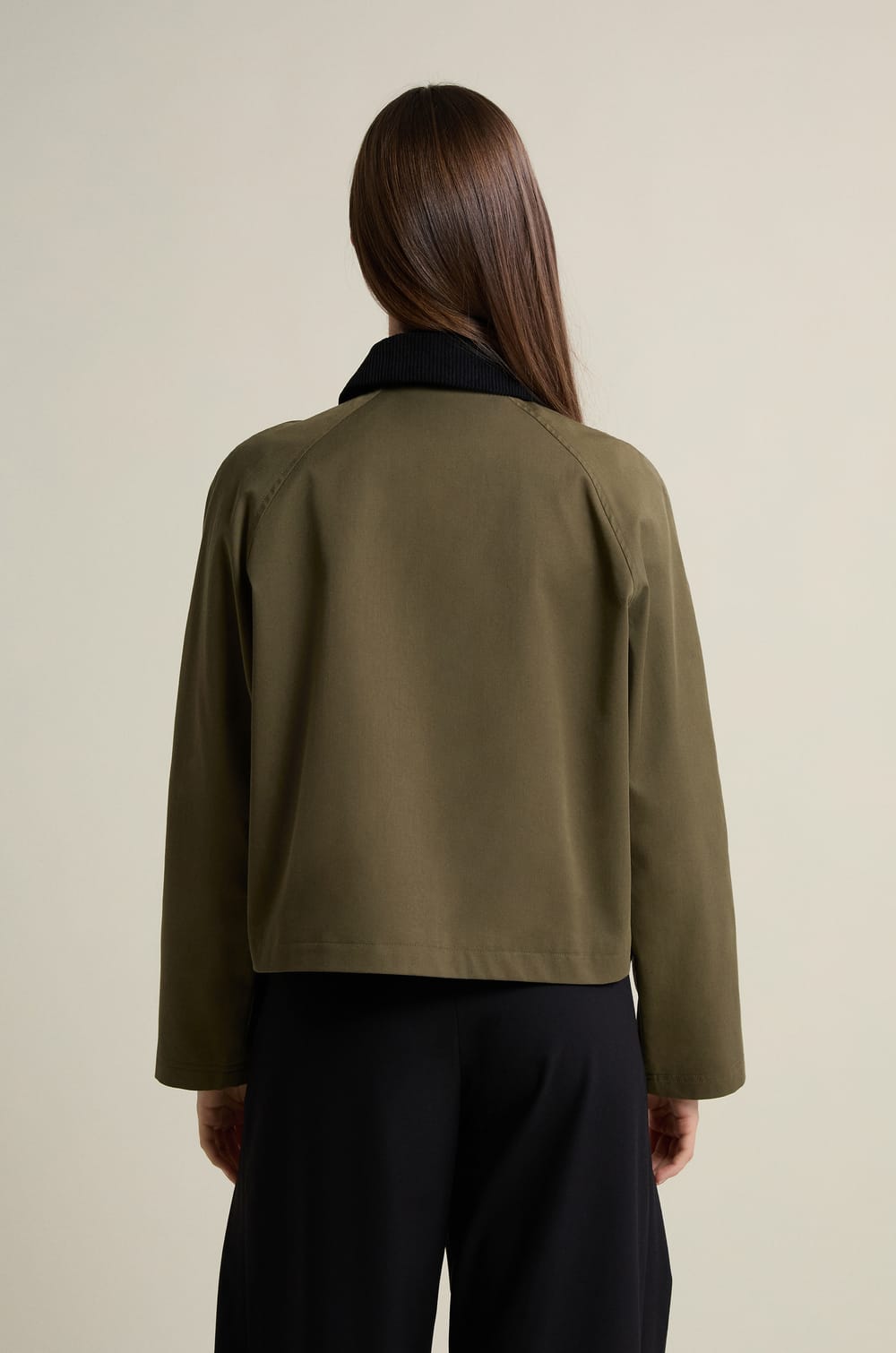 Short Velvet Collar Jacket;${refinementColor}