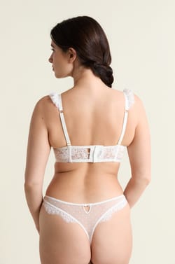 Beha N.9 - Balconette bustier in kant;${refinementColor}