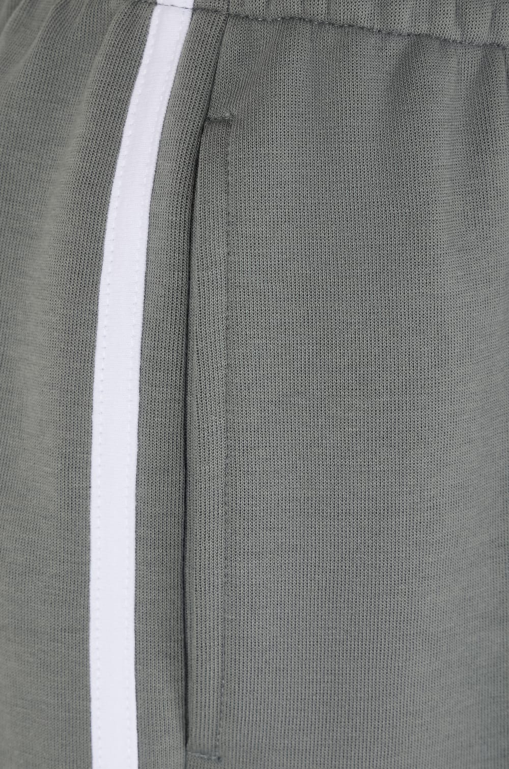 Bermuda taille haute &eacute;lastiqu&eacute;;${refinementColor}