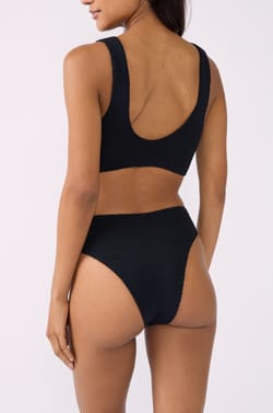 Bikini bas de maillot high leg en matière extensible;${refinementColor}