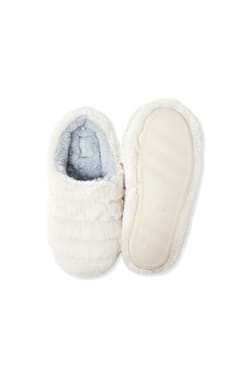 Chaussons mules;${refinementColor}