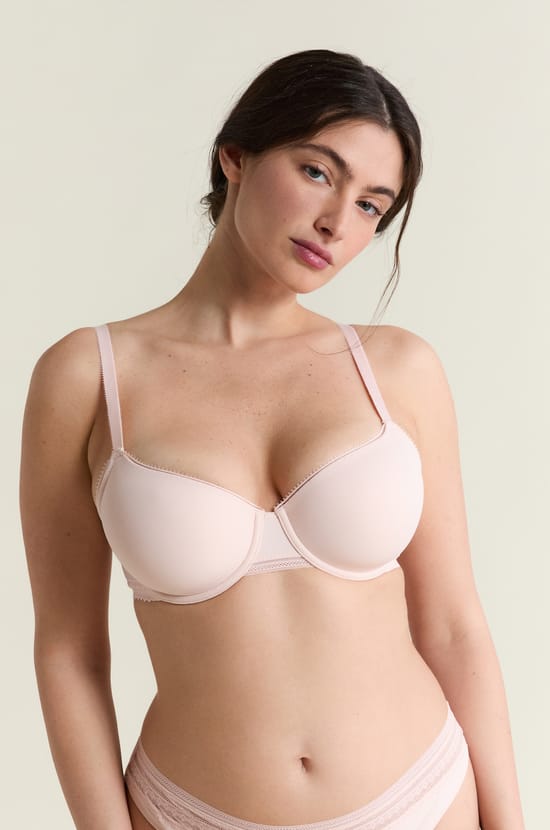 Triangle Wireless Bra;${refinementColor}