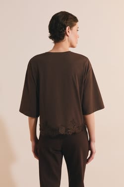 T-shirt en coton avec d&eacute;tail dentelle;${refinementColor}