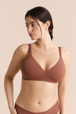 Soutien-gorge coques fines sans armatures;${refinementColor}