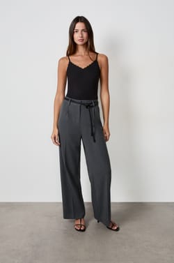 Top de tirantes delgados 100% algod&oacute;n;${refinementColor}