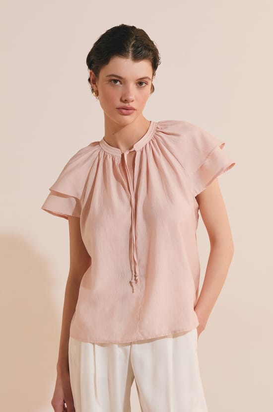 Top manches courtes bouffantes &agrave; nouer;${refinementColor}