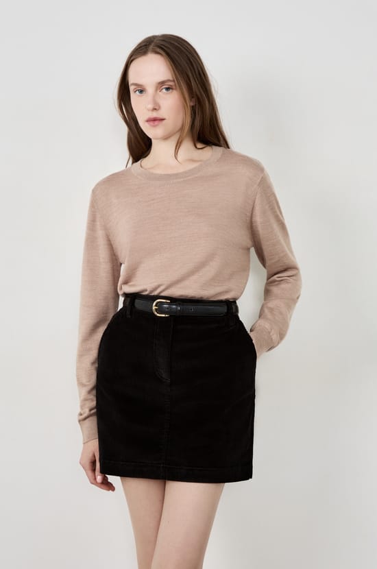 Long-sleeved Wool Sweater;${refinementColor}