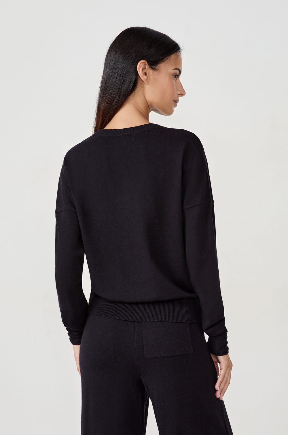 Pull col rond manches longues;${refinementColor}