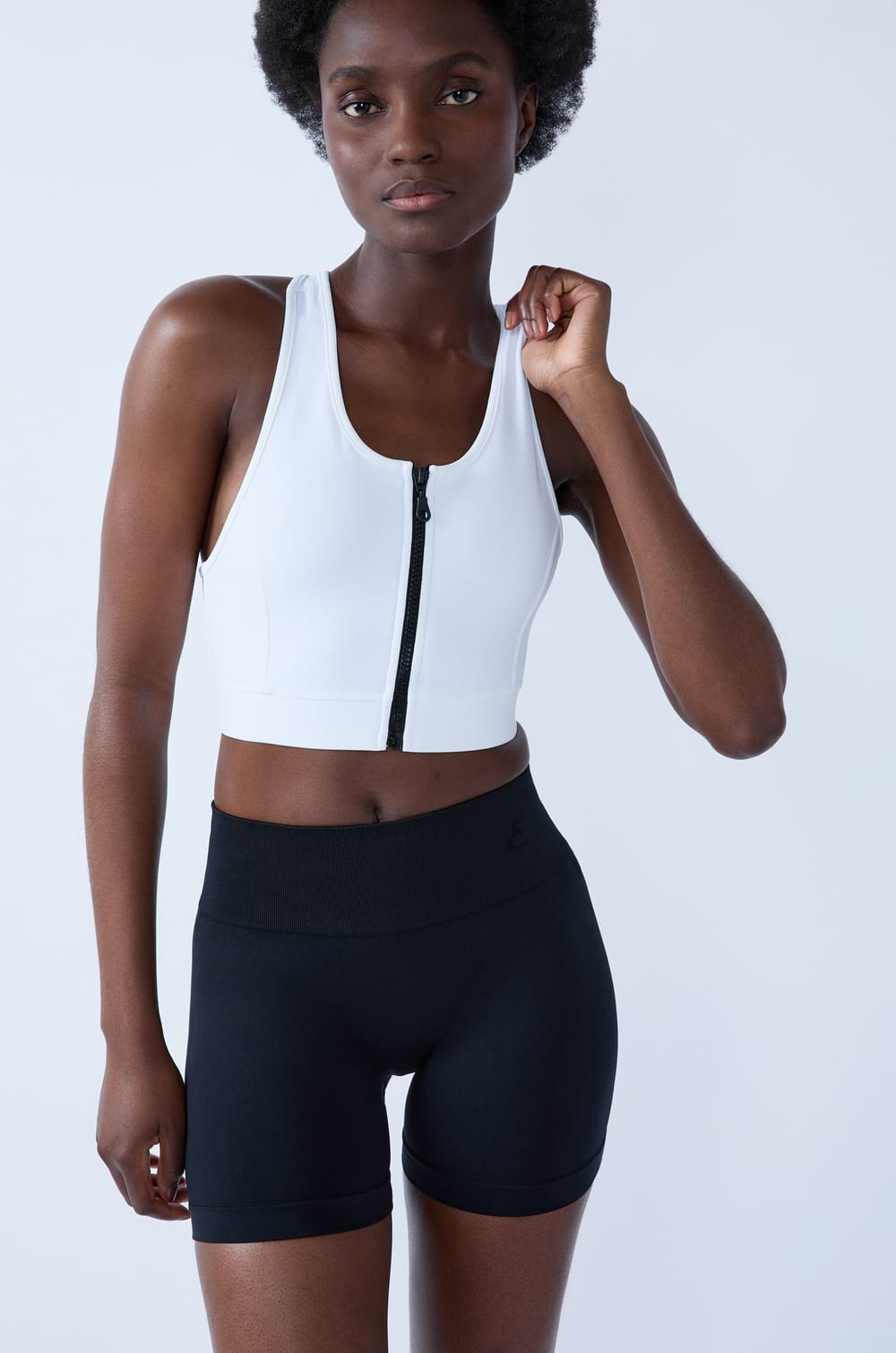 Bra deportivo - Soporte fuerte;${refinementColor}