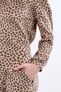 Zestaw piżamy 2-częściowej we wzory;${refinementColor}
