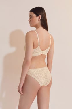 Beha N.8 - De triangel van katoen met borstvoedingsclips en lekpads;${refinementColor}