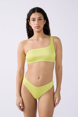 High-leg Brazilian bikini bottom;${refinementColor}