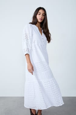 Long fluid dress with embroidery;${refinementColor}