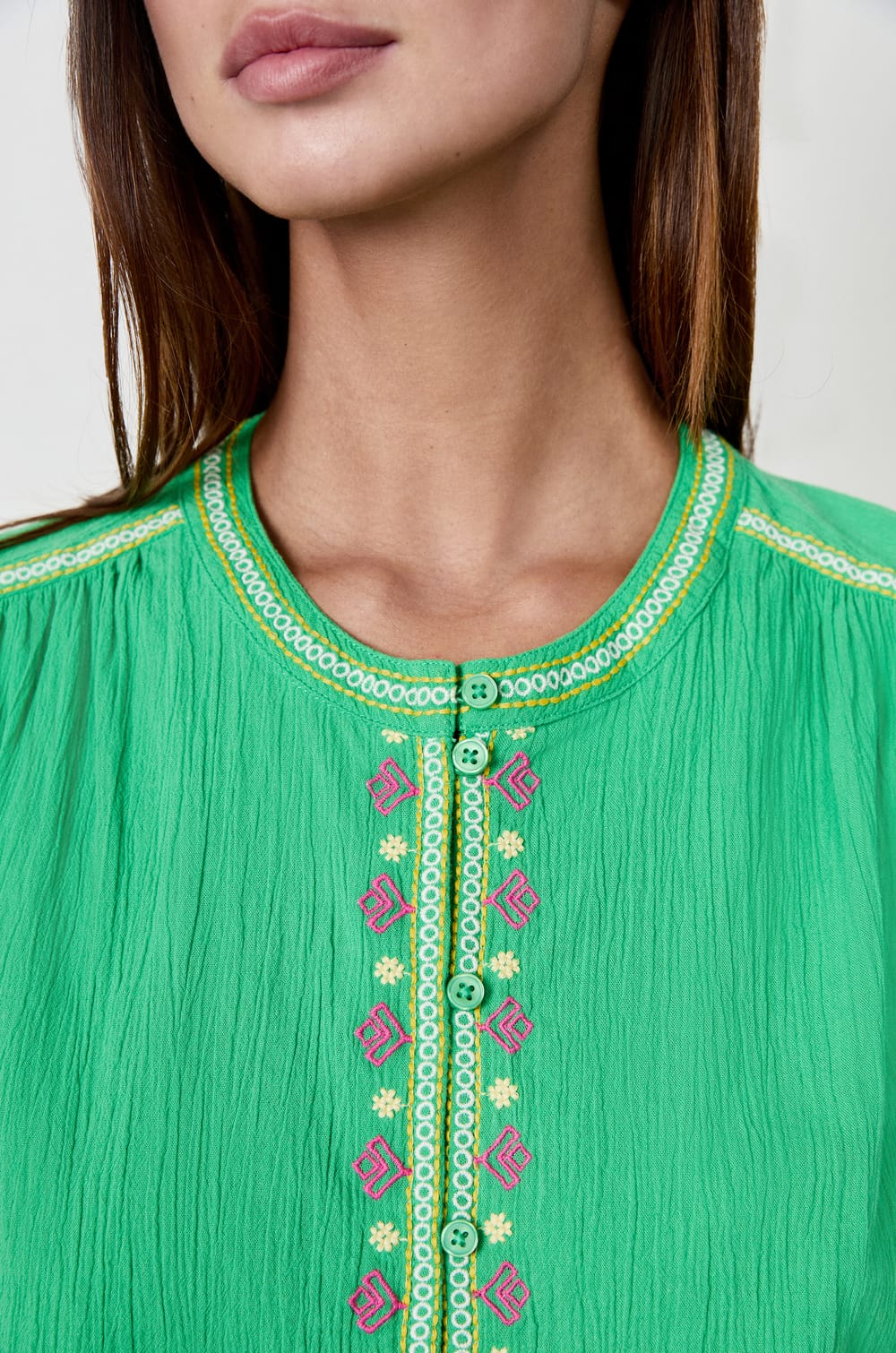 Embroidered cotton blouse;${refinementColor}