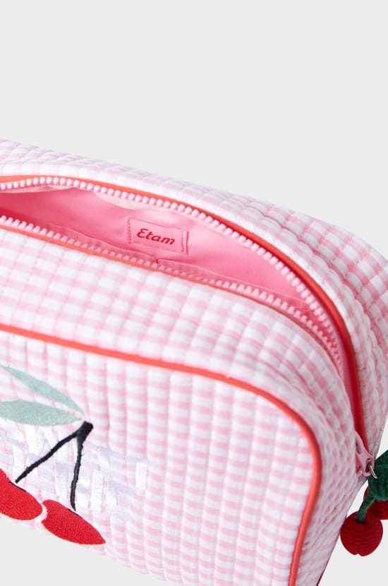 Sweet chérie" Pouch;${refinementColor}