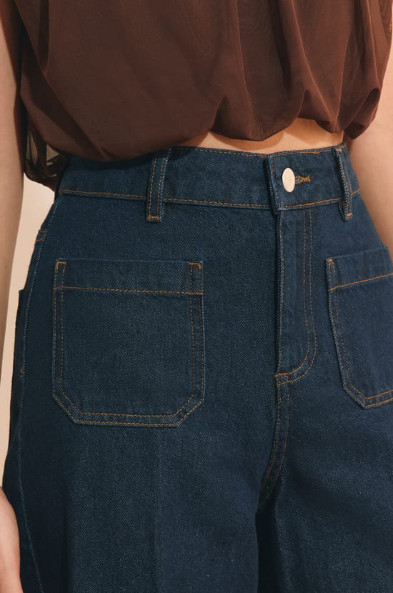 Straight Jeans with Front Pockets;${refinementColor}