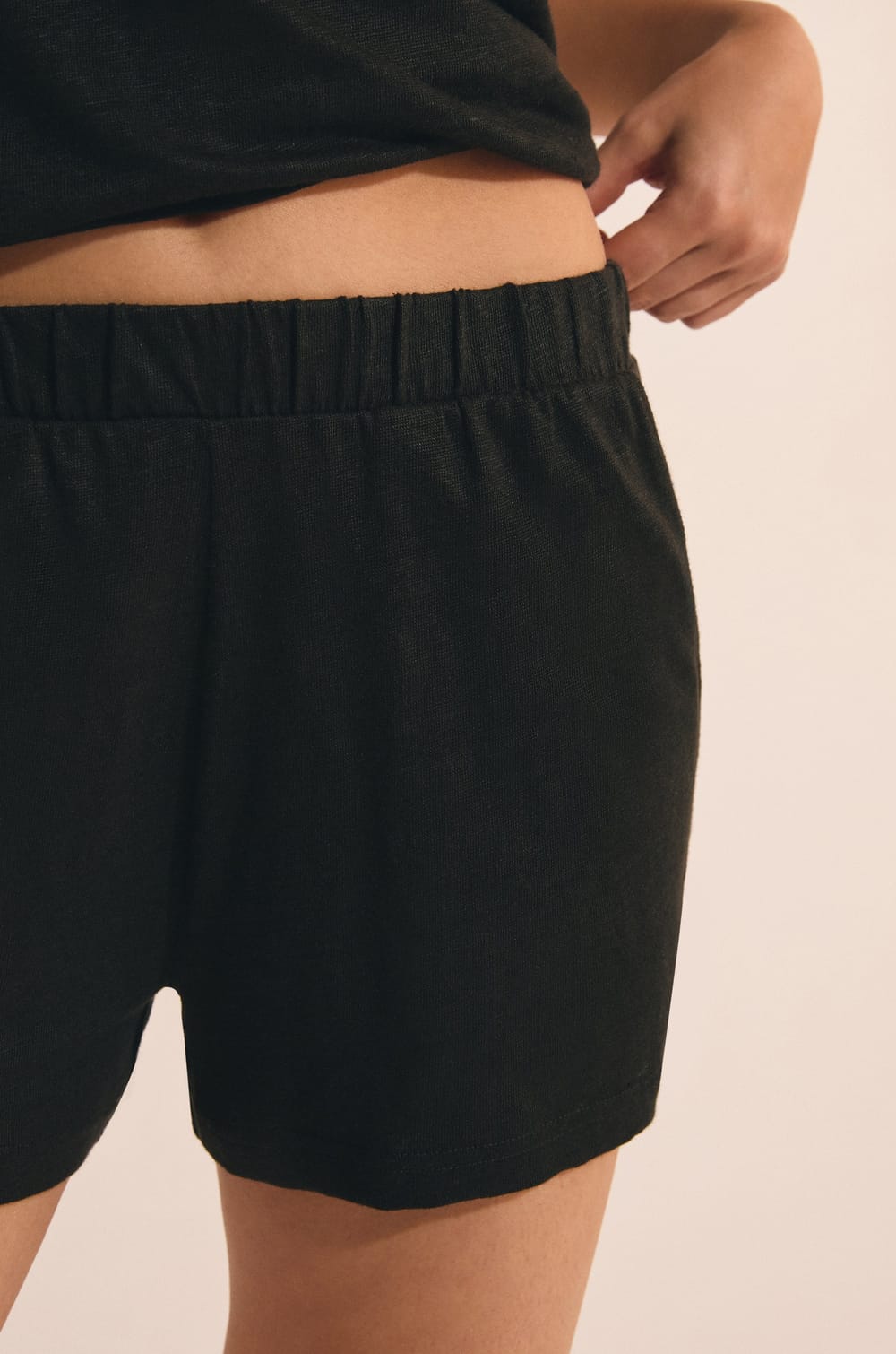 Short aus 100% Leinen;${refinementColor}