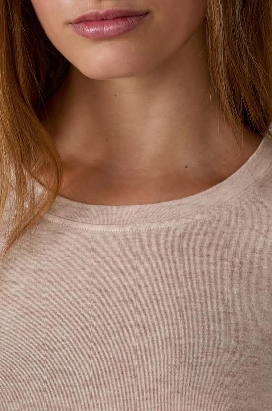T-shirt manches longues col rond avec laine;${refinementColor}