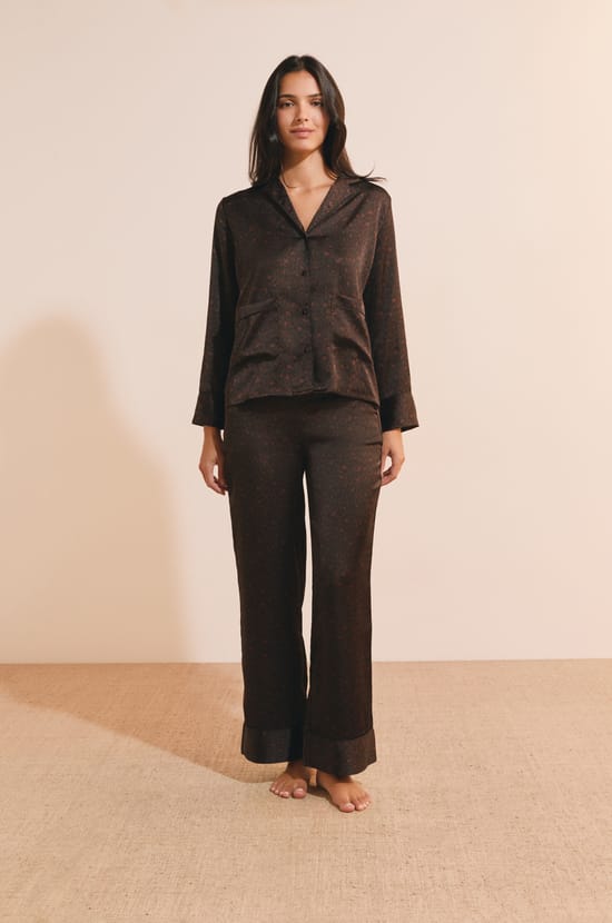 Pantalon de pyjama satin&eacute; &agrave; motifs;${refinementColor}