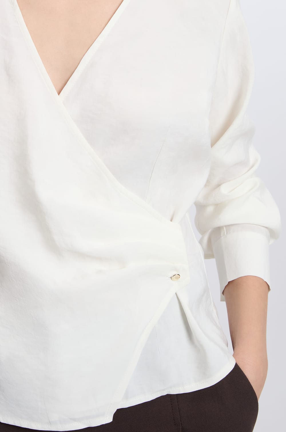 Chemise cache-cœur;${refinementColor}