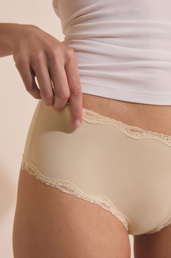 Braga culotte de microfibra;${refinementColor}