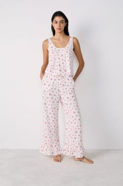 Heart Pattern Top;${refinementColor}
