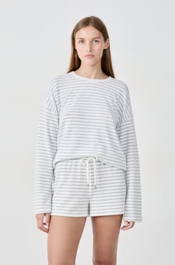 Pantalones cortos de pijama;${refinementColor}
