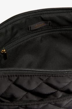 Trousse matelassée;${refinementColor}