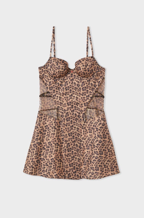 Robe satin&eacute;e avec charm;${refinementColor}