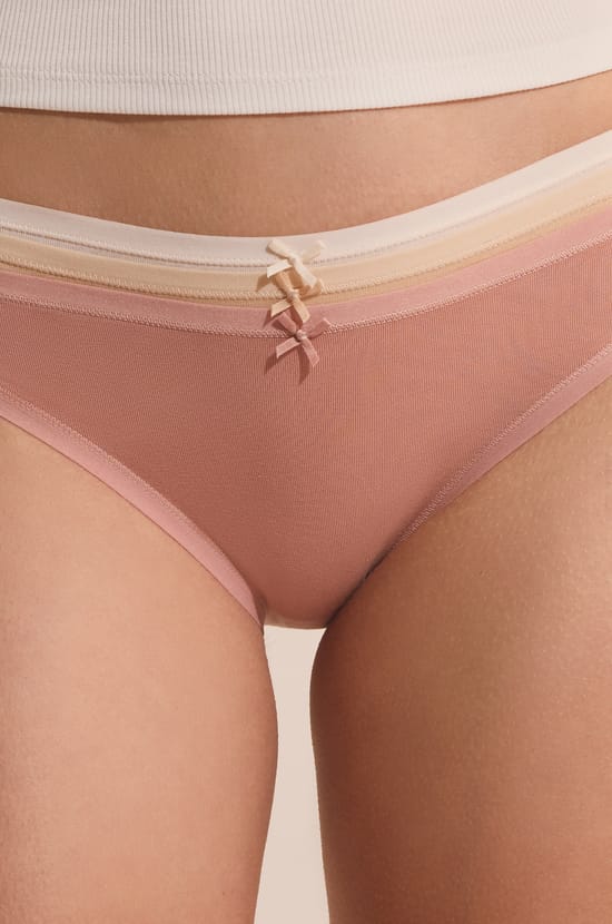 Pack of 3 Cotton Briefs;${refinementColor}