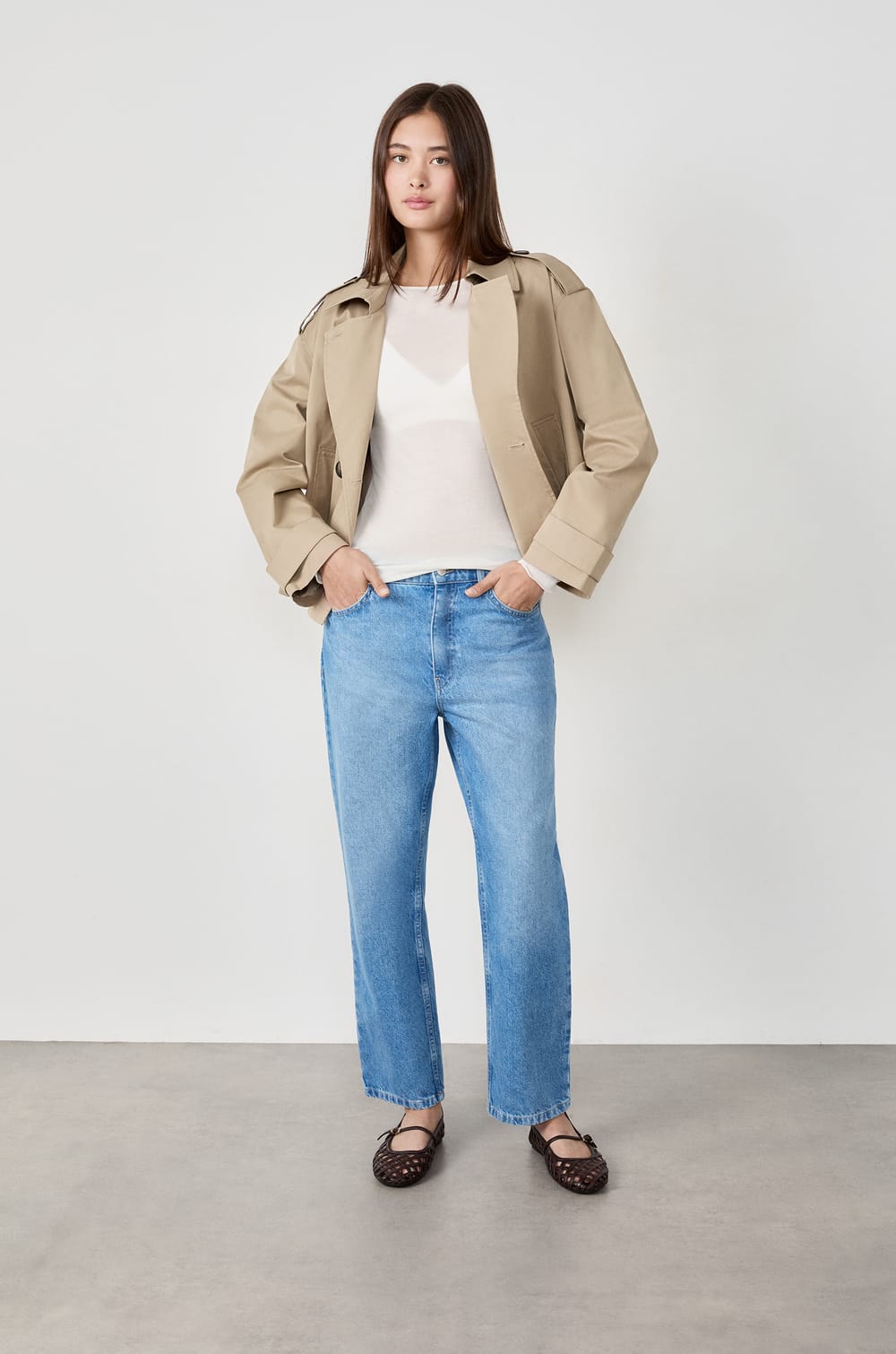 Jean droit;${refinementColor}