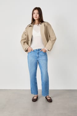 Jean droit;${refinementColor}