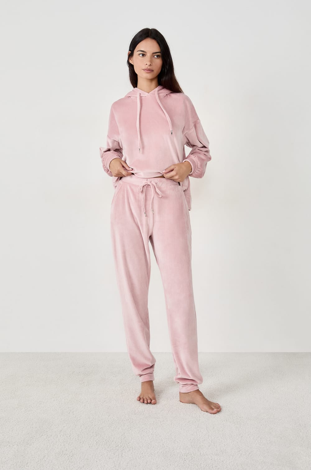 Velvet-effect pyjama trousers;${refinementColor}