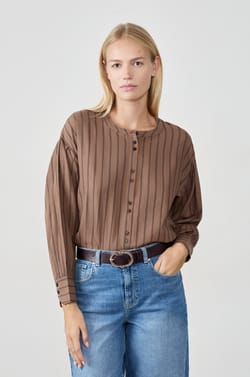 Chemise &agrave; rayures;${refinementColor}