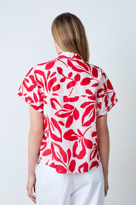 Chemise manches courtes en coton imprimée fleurs;${refinementColor}