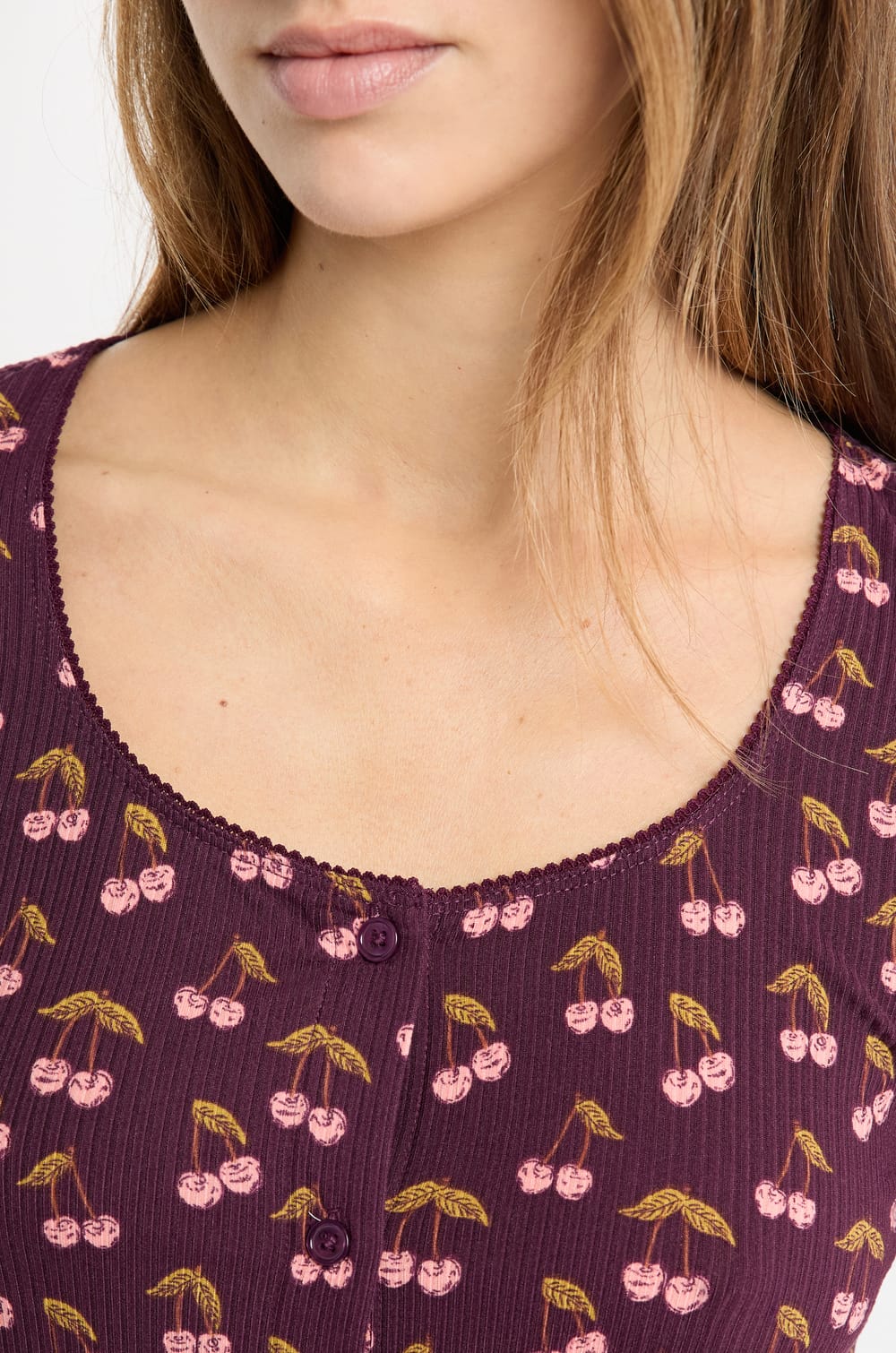 Pyjama T-shirt met kersenmotief;${refinementColor}