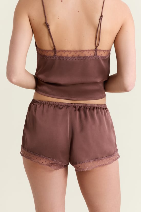 Short de pyjama satin&eacute;;${refinementColor}