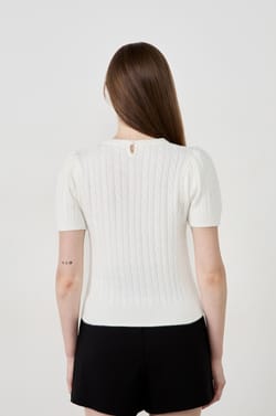 Pull manches courtes;${refinementColor}