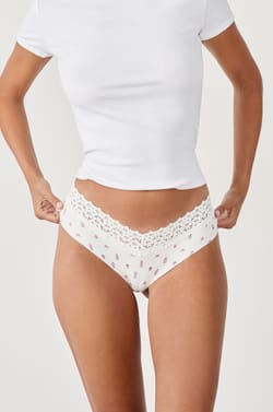 Microfibre V-shape Hipster;${refinementColor}