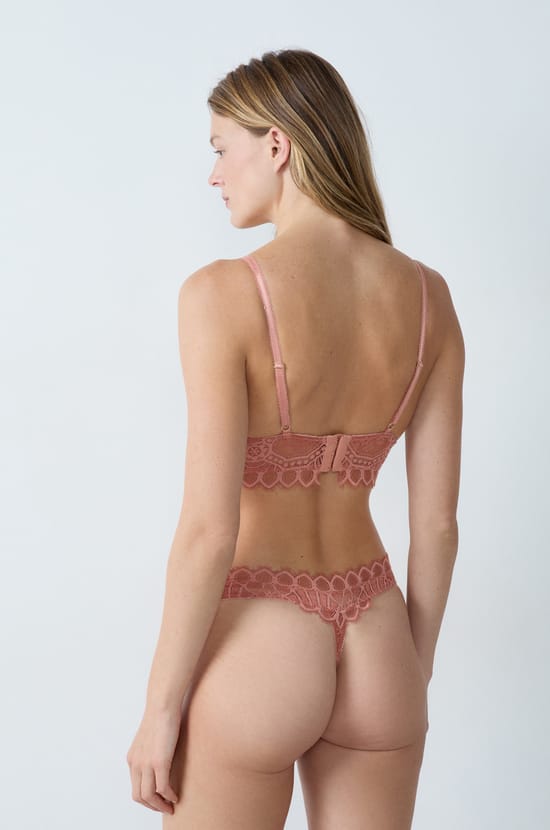Balconette bra without cups in lace;${refinementColor}