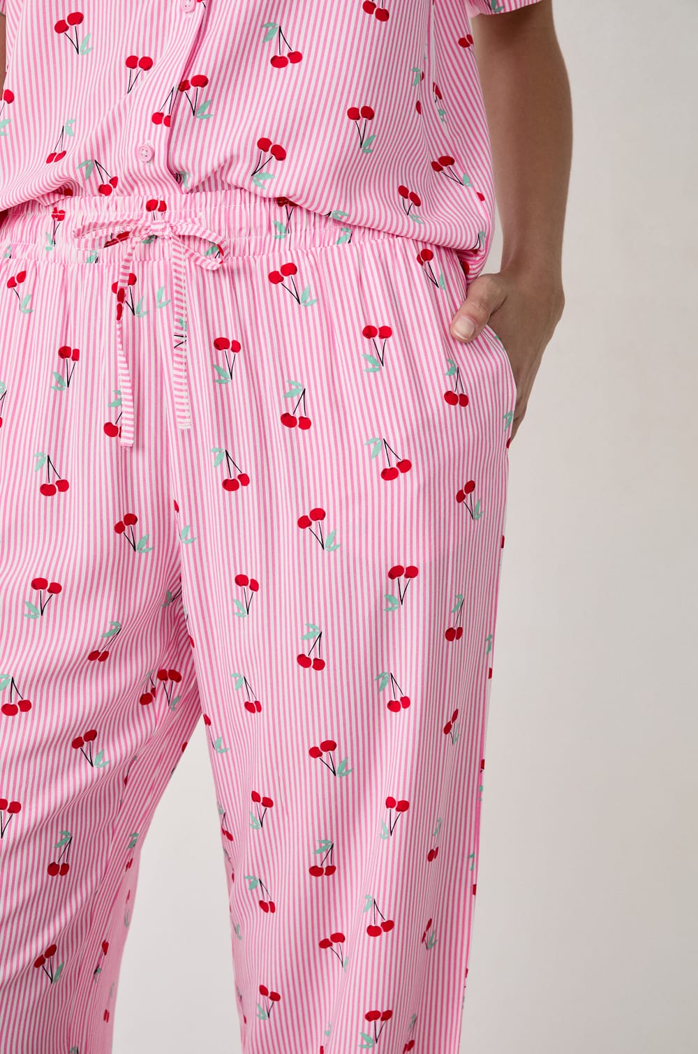 Pyjama-Hose mit Print;${refinementColor}